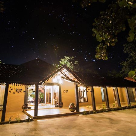 Vannraj Resort And Spa Khawāsa Exteriér fotografie