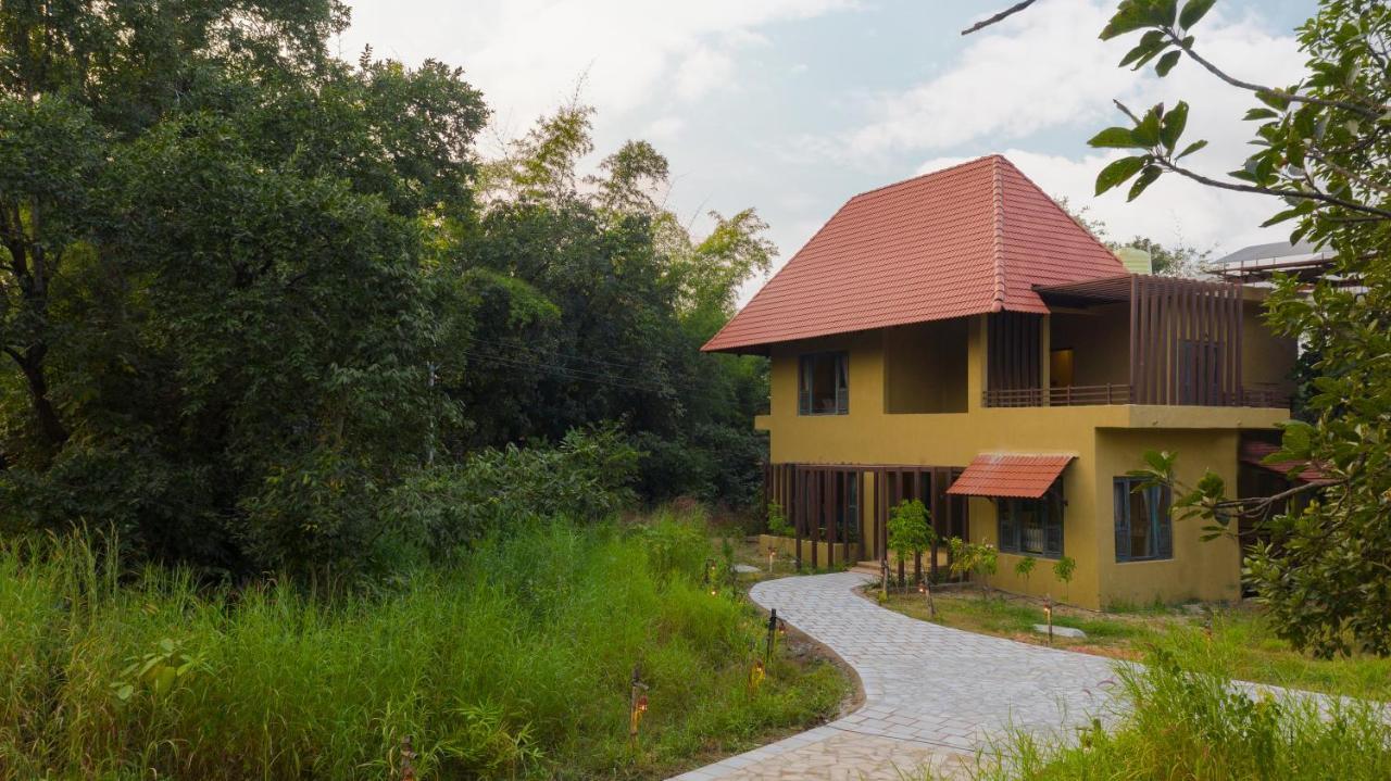 Vannraj Resort And Spa Khawāsa Exteriér fotografie